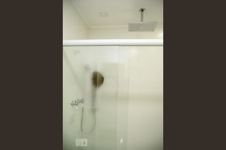 Apartamento à venda com 300m², 4 quartos e 2 vagas Apartamento à venda com 300m², 4 quartos e 2 vagasBanheiro Suíte