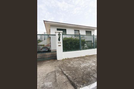 Casa para alugar com 500m², 4 quartos e 8 vagas Casa para alugar com 500m², 4 quartos e 8 vagasFachada