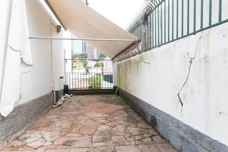 Casa para alugar com 500m², 4 quartos e 8 vagas Casa para alugar com 500m², 4 quartos e 8 vagasÁrea externa