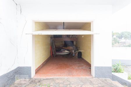 Casa para alugar com 500m², 4 quartos e 8 vagas Casa para alugar com 500m², 4 quartos e 8 vagasGaragem