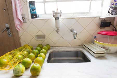 Casa para alugar com 500m², 4 quartos e 8 vagas Casa para alugar com 500m², 4 quartos e 8 vagasCozinha