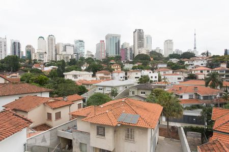 Casa para alugar com 500m², 4 quartos e 8 vagas Casa para alugar com 500m², 4 quartos e 8 vagasVista