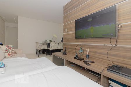 Sala de apartamento à venda com 2 quartos, 55m² em Continental, Osasco