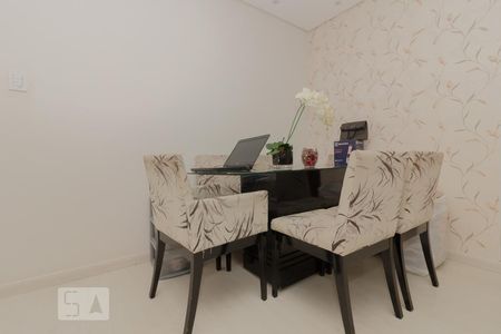Sala de apartamento à venda com 2 quartos, 55m² em Continental, Osasco