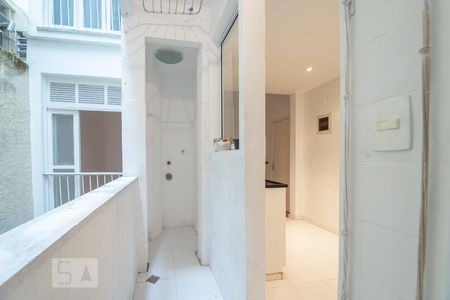 Apartamento à venda com 65m², 2 quartos e sem vaga Apartamento à venda com 65m², 2 quartos e sem vagaÁrea de serviço