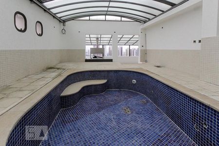 Apartamento à venda com 600m², 4 quartos e 3 vagas Apartamento à venda com 600m², 4 quartos e 3 vagaspiscina privativa