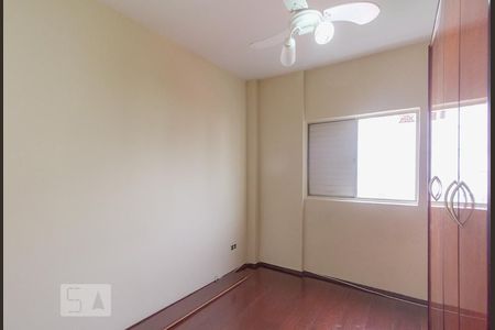 Quarto 1 de apartamento para alugar com 2 quartos, 55m² em Vila Parque Jabaquara, São Paulo