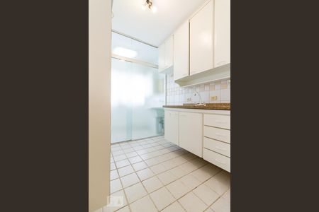 Apartamento à venda com 77m², 3 quartos e 2 vagasCozinha