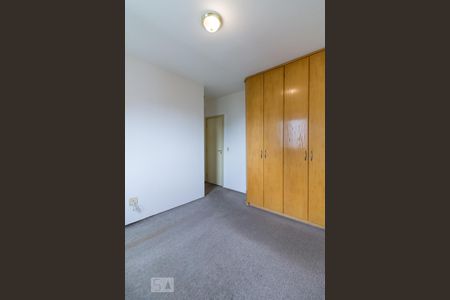 Apartamento à venda com 77m², 3 quartos e 2 vagasSuíte