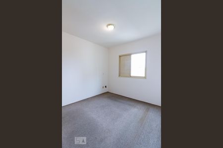 Apartamento à venda com 77m², 3 quartos e 2 vagasSuíte