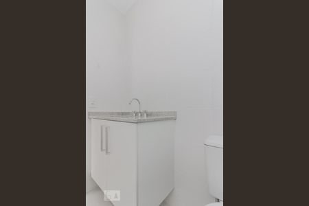Banheiro de apartamento à venda com 1 quarto, 41m² em Umuarama, Osasco