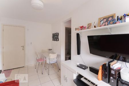 Sala de apartamento para alugar com 2 quartos, 58m² em Rio Comprido, Rio de Janeiro