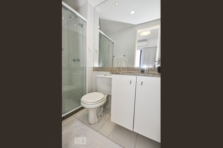 Apartamento à venda com 70m², 3 quartos e 1 vagaBanheiro Suíte