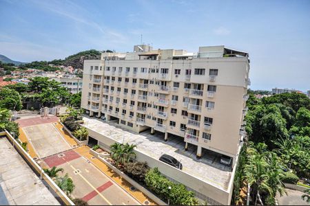 Apartamento à venda com 70m², 3 quartos e 1 vagaVista Quarto 2