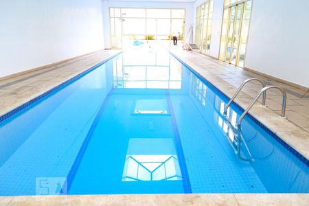 Apartamento à venda com 143m², 3 quartos e 4 vagasPiscina aquecida com cobertura