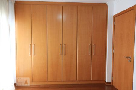 Apartamento à venda com 143m², 3 quartos e 4 vagasSuíte 1