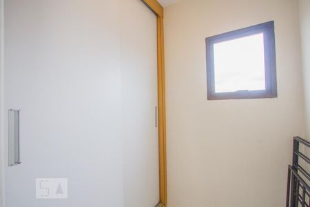 Quarto de Serviço de apartamento para alugar com 3 quartos, 100m² em Campo Belo, São Paulo