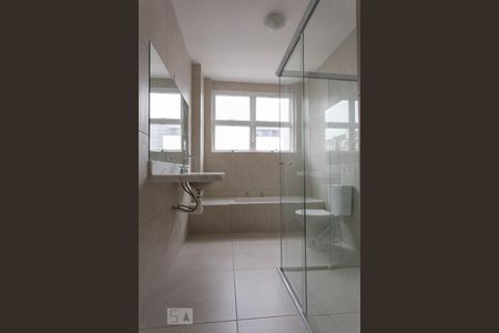 Apartamento à venda com 159m², 3 quartos e 1 vagaBanheiro 02