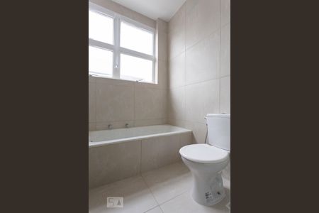 Apartamento à venda com 159m², 3 quartos e 1 vagaBanheiro 02