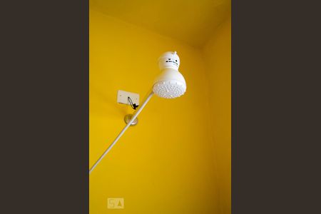 Casa à venda com 200m², 3 quartos e 2 vagasBanheiro