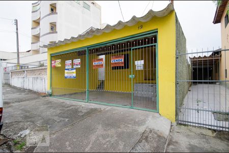 Casa à venda com 200m², 3 quartos e 2 vagasFachada