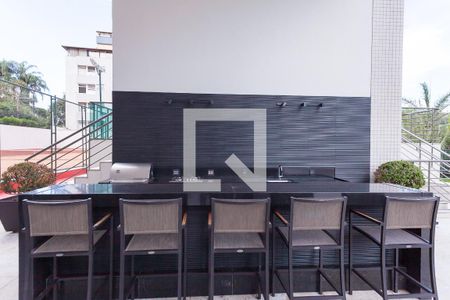 Apartamento à venda com 215m², 4 quartos e 4 vagas Apartamento à venda com 215m², 4 quartos e 4 vagasÁrea comum