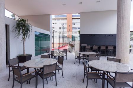 Apartamento à venda com 215m², 4 quartos e 4 vagas Apartamento à venda com 215m², 4 quartos e 4 vagasÁrea comum