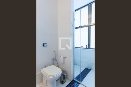 Apartamento à venda com 215m², 4 quartos e 4 vagas Apartamento à venda com 215m², 4 quartos e 4 vagasbanheiro semi suite