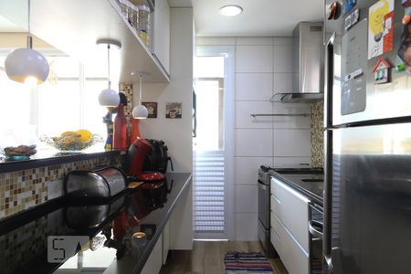 Apartamento à venda com 76m², 3 quartos e 2 vagas Apartamento à venda com 76m², 3 quartos e 2 vagasCozinha