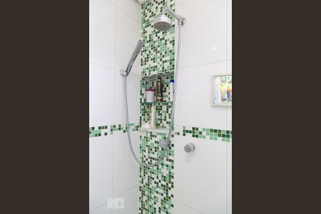 Apartamento à venda com 76m², 3 quartos e 2 vagas Apartamento à venda com 76m², 3 quartos e 2 vagasBanheiro da suíte