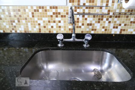 Apartamento à venda com 76m², 3 quartos e 2 vagas Apartamento à venda com 76m², 3 quartos e 2 vagasCozinha