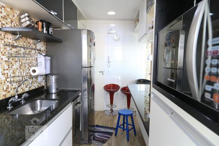 Apartamento à venda com 76m², 3 quartos e 2 vagas Apartamento à venda com 76m², 3 quartos e 2 vagasCozinha