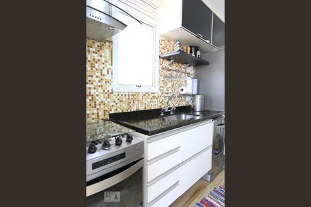 Apartamento à venda com 76m², 3 quartos e 2 vagas Apartamento à venda com 76m², 3 quartos e 2 vagasCozinha