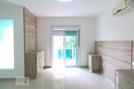 Casa à venda com 277m², 3 quartos e 4 vagas Casa à venda com 277m², 3 quartos e 4 vagasSuíte 1