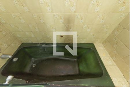 Casa à venda com 450m², 3 quartos e 6 vagas Casa à venda com 450m², 3 quartos e 6 vagasBanheiro da Suíte 2