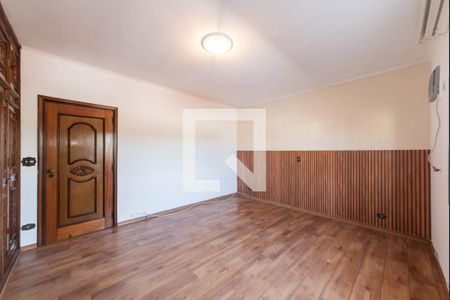 Casa à venda com 450m², 3 quartos e 6 vagas Casa à venda com 450m², 3 quartos e 6 vagasSuíte 1