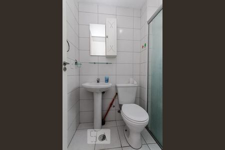 banheiro de apartamento para alugar com 2 quartos, 48m² em Mooca, São Paulo