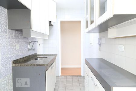 Apartamento à venda com 48m², 2 quartos e 1 vaga Apartamento à venda com 48m², 2 quartos e 1 vagaCozinha