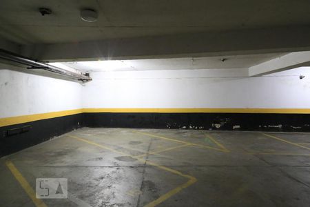 Apartamento à venda com 48m², 2 quartos e 1 vaga Apartamento à venda com 48m², 2 quartos e 1 vagaGaragem