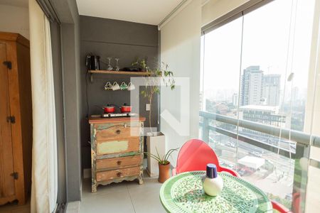 Varanda de kitnet/studio à venda com 1 quarto, 31m² em Sumarezinho, São Paulo
