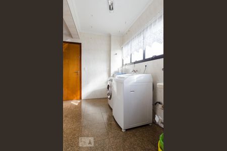 Apartamento à venda com 140m², 4 quartos e 2 vagasÁrea de Serviço