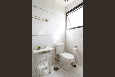 Apartamento à venda com 140m², 4 quartos e 2 vagasBanheiro da Suíte