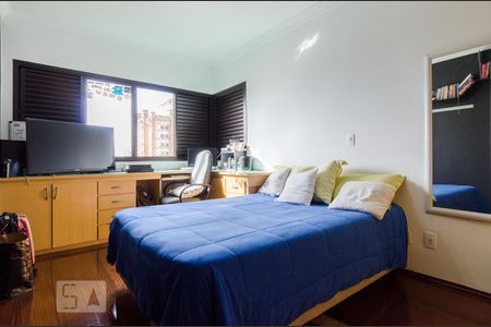 Apartamento à venda com 140m², 4 quartos e 2 vagasQuarto 3