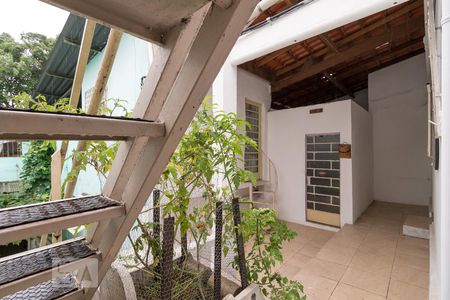 Casa à venda com 250m², 8 quartos e 4 vagasÁrea Externa Cozinha