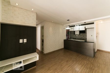 Sala de apartamento à venda com 3 quartos, 64m² em Vila Inglesa, São Paulo