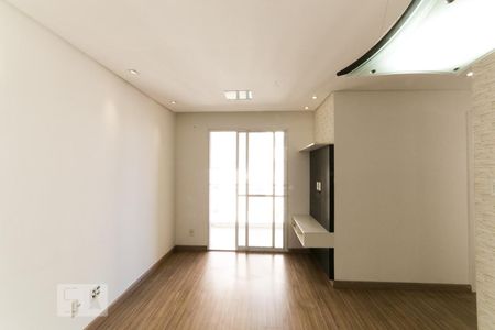 Sala de apartamento à venda com 3 quartos, 64m² em Vila Inglesa, São Paulo