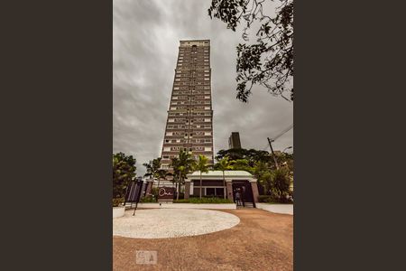 Apartamento à venda com 110m², 2 quartos e 2 vagasFachada