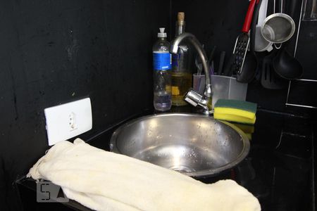 Apartamento à venda com 38m², 1 quarto e 1 vagaPia