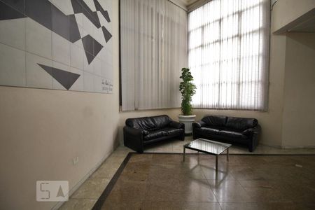 Apartamento à venda com 38m², 1 quarto e 1 vagaHall de entrada