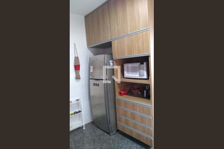 Apartamento à venda com 132m², 4 quartos e 2 vagas